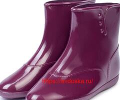 Сапожки женские